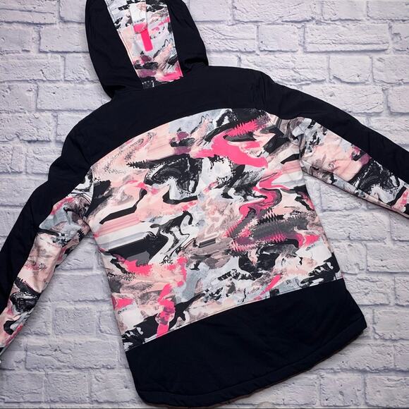 Under Armour Treetop Jacket in Black/Cerise - Picture 6 of 11